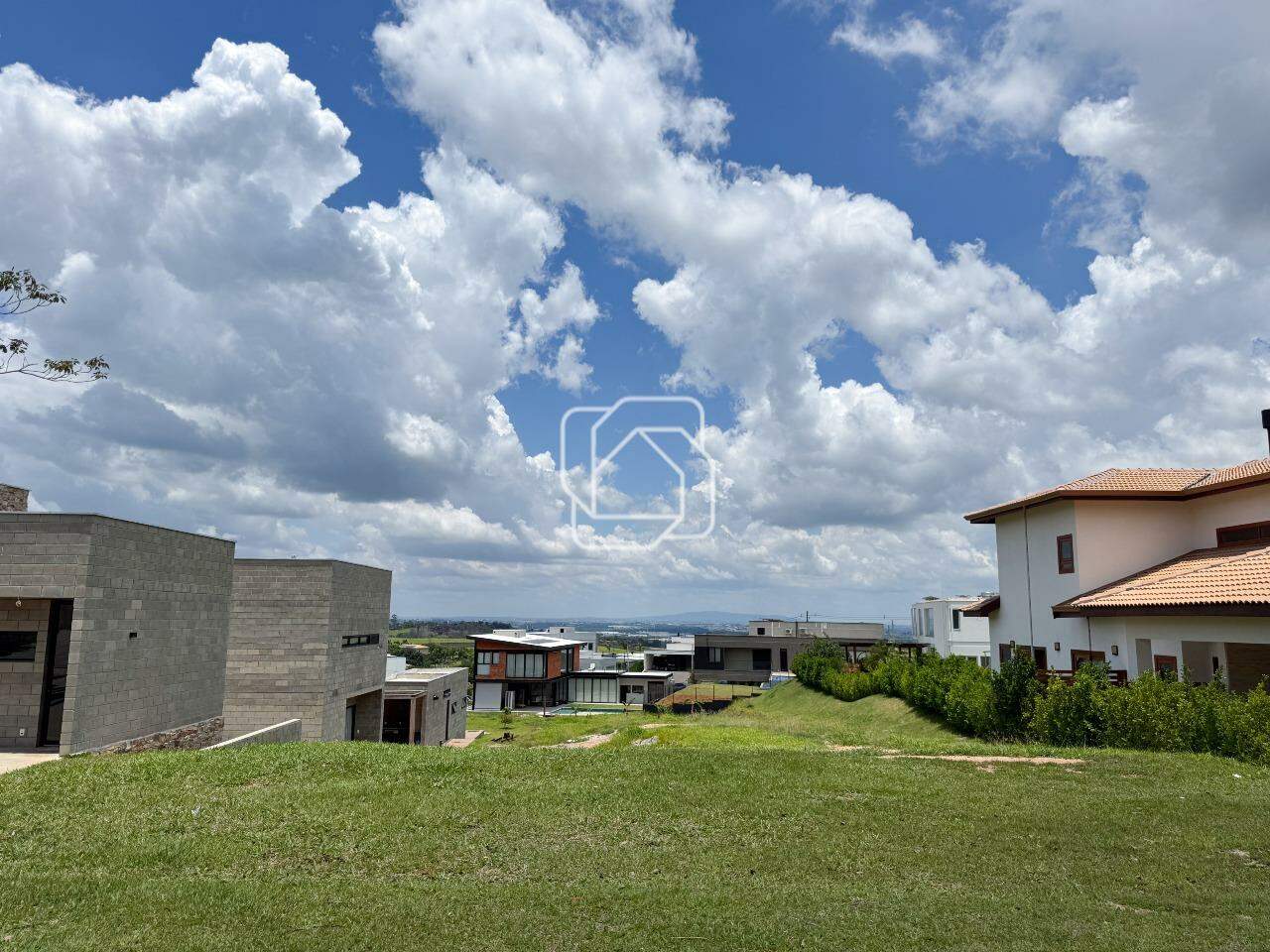Terreno à venda em Itu - SP - Condomínio Fazenda Kurumin: 