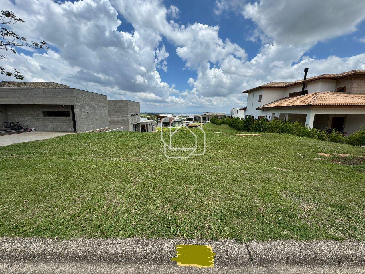 Terreno à venda em Itu - SP - Condomínio Fazenda Kurumin: 