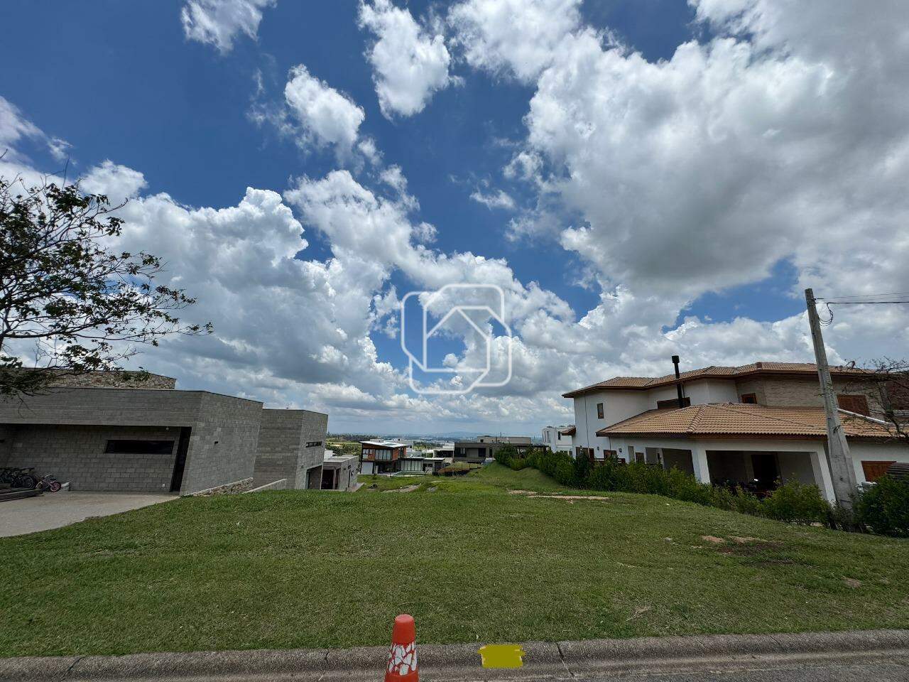 Terreno à venda em Itu - SP - Condomínio Fazenda Kurumin: 