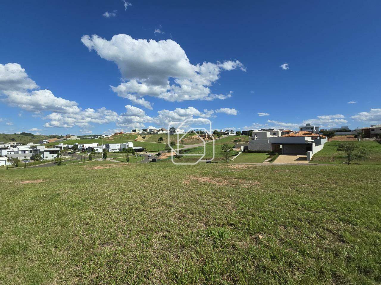 Terreno à venda em Itu - SP - Residencial Parque Campos de Santo Antônio II: 