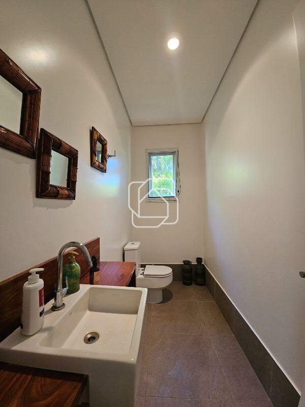 Casa de Condomínio à venda em Indaiatuba - SP - Lagos de Shanadu: Lavabo
