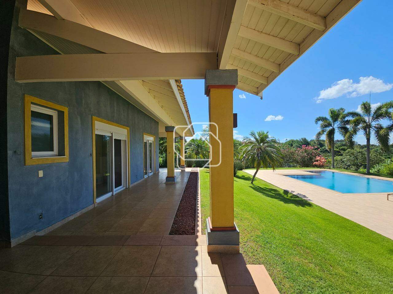 Casa de Condomínio à venda em Indaiatuba - SP - Lagos de Shanadu: Varanda