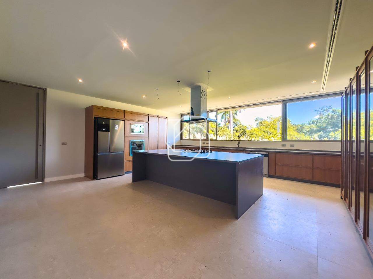 Casa de Condomínio à venda em Indaiatuba - SP - Recanto das Flores: Cozinha