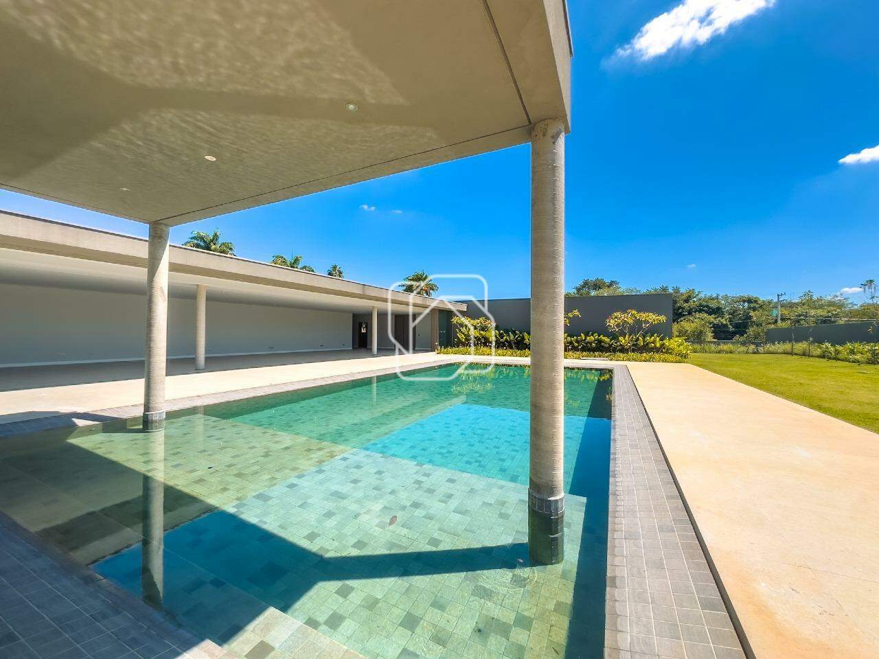 Casa de Condomínio à venda em Indaiatuba - SP - Recanto das Flores: Área da piscina