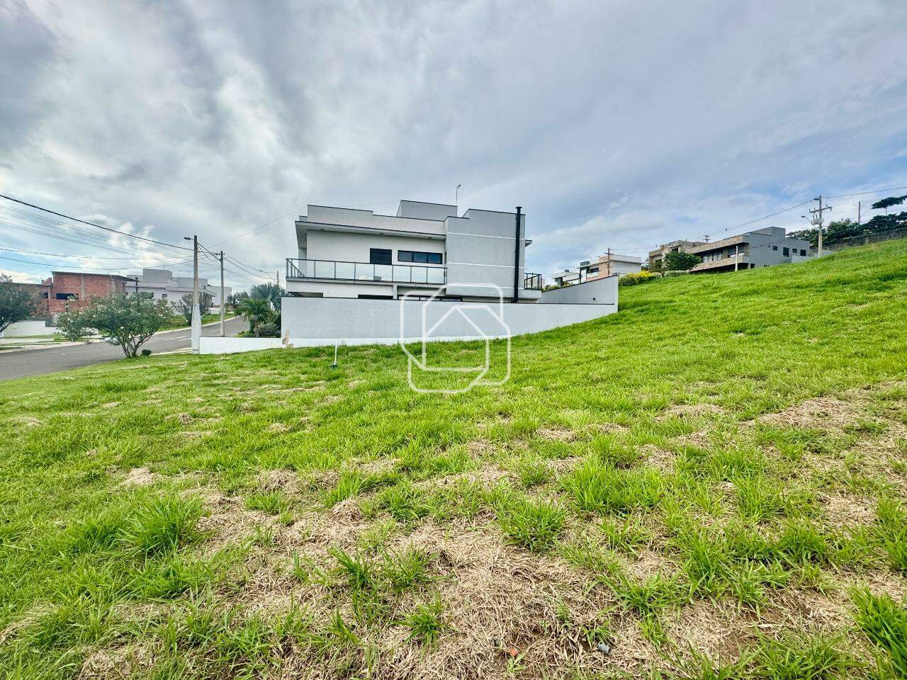 Terreno à venda em Salto - SP - Residencial Lagos D’Icaraí: 