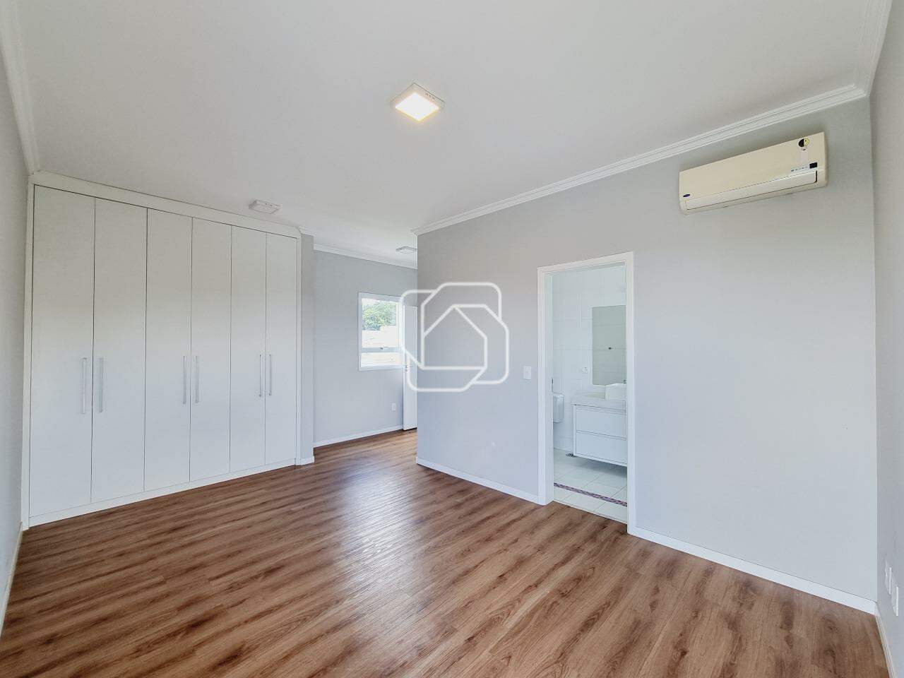 Casa de Condomínio para aluguel em Indaiatuba - SP - Jardim Vila Paradiso: Dormitório
