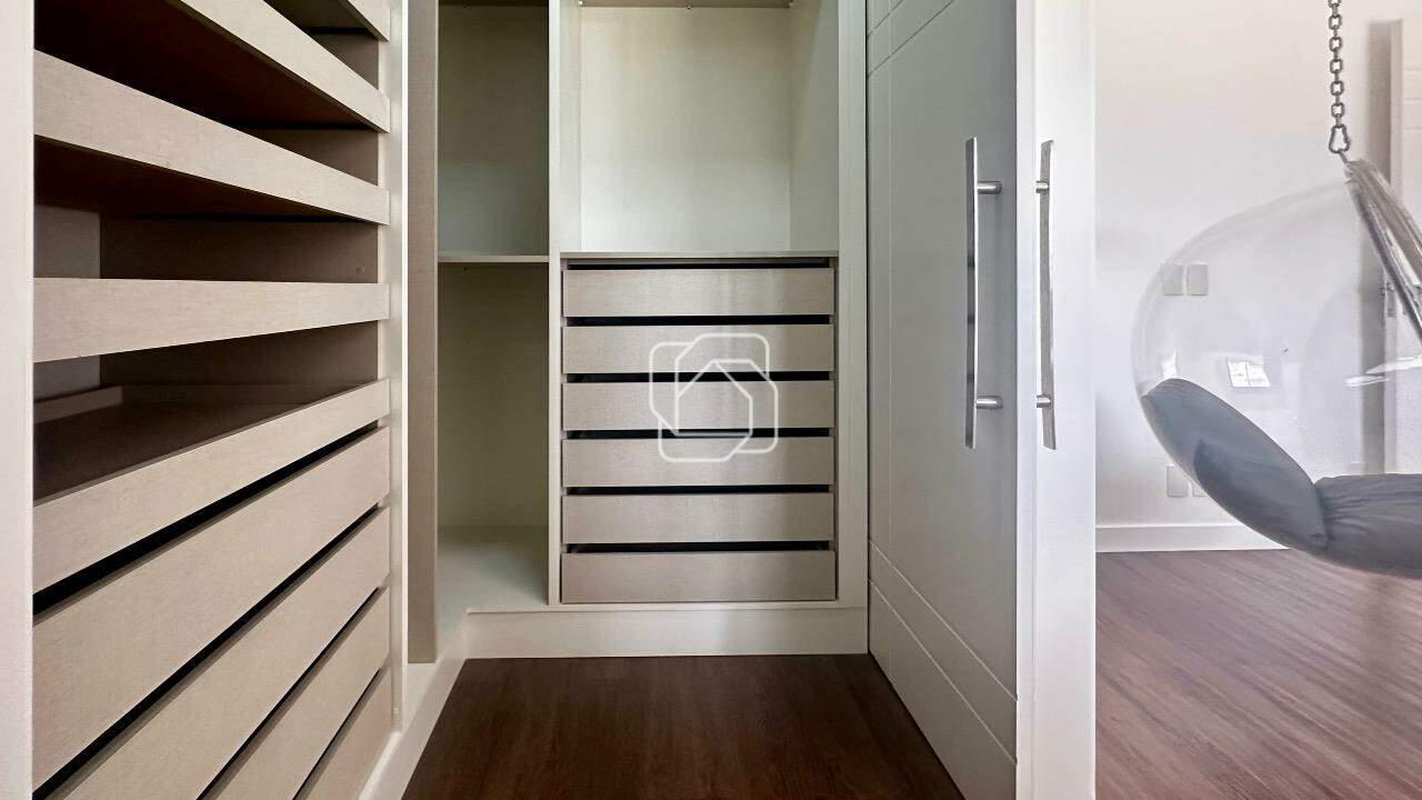 Casa de Condomínio à venda em Indaiatuba - SP - Residencial Duas Marias: Closet