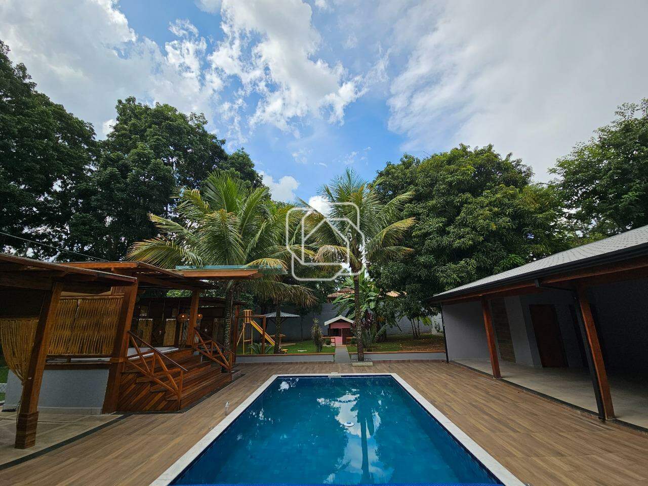 Casa de Condomínio à venda em Indaiatuba - SP - Vale das Laranjeiras: Área da piscina