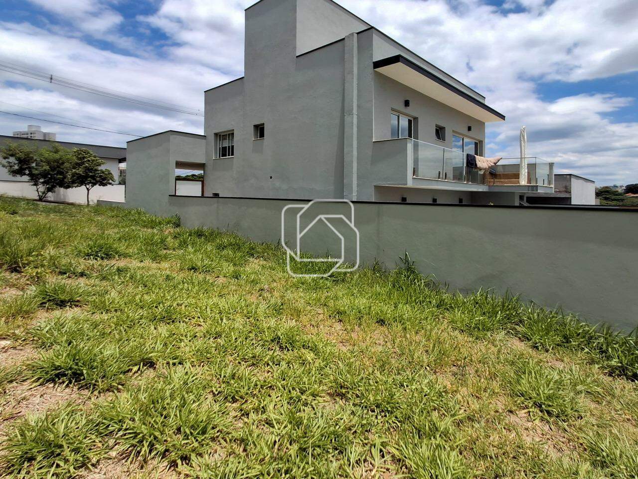 Terreno à venda em Itu - SP - Condomínio Gardenville: