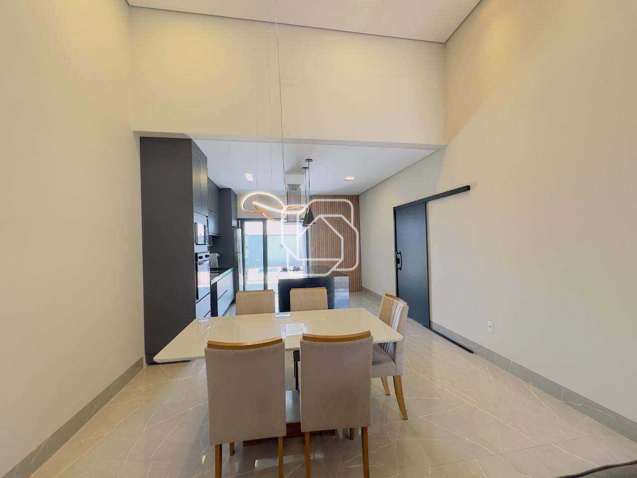 Casa de Condomínio à venda em Itu - SP - Condomínio Gardenville: Sala de Jantar