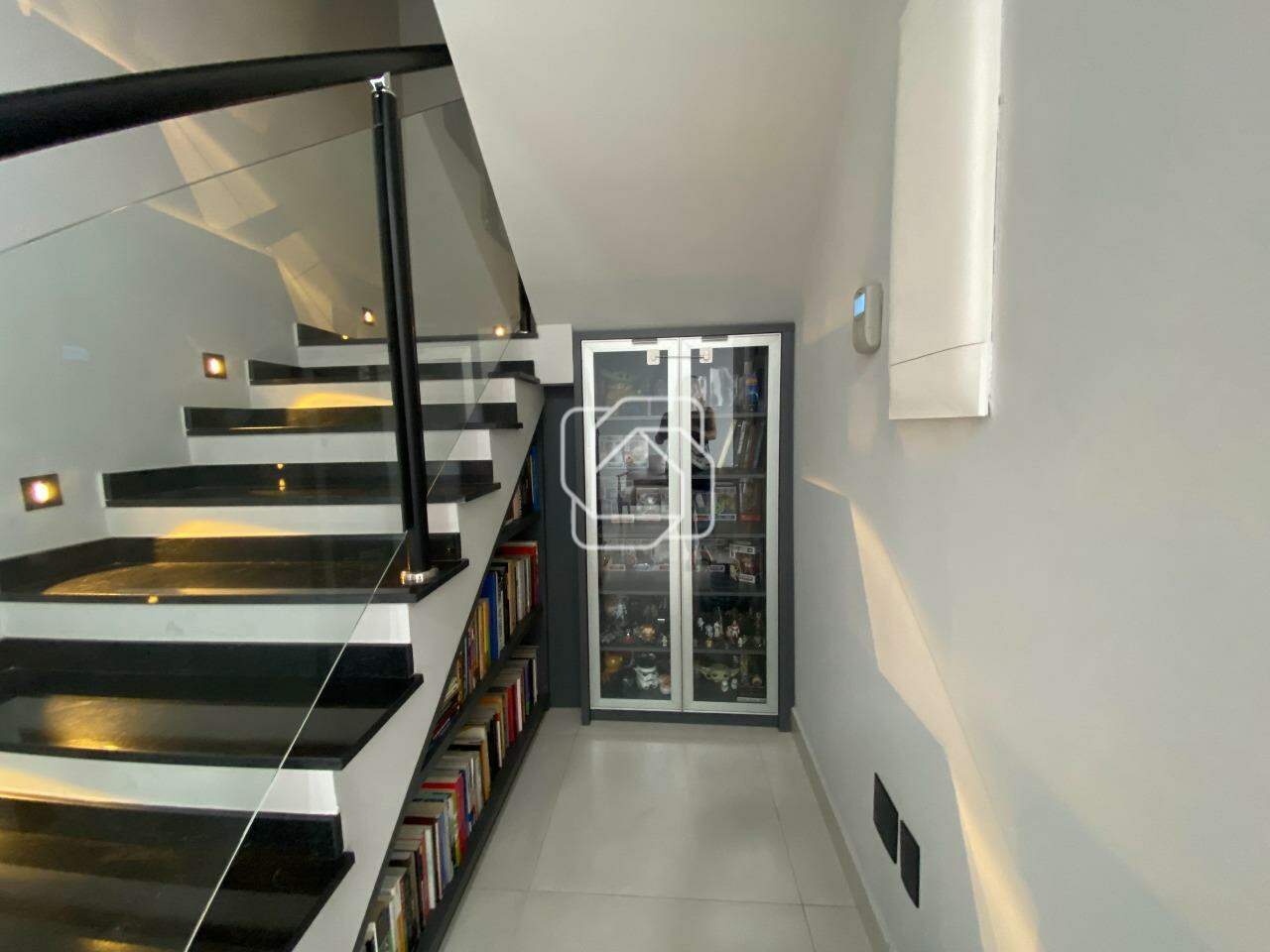 Casa de Condomínio para aluguel em Indaiatuba - SP - Loteamento Park Gran Reserve: Hall social