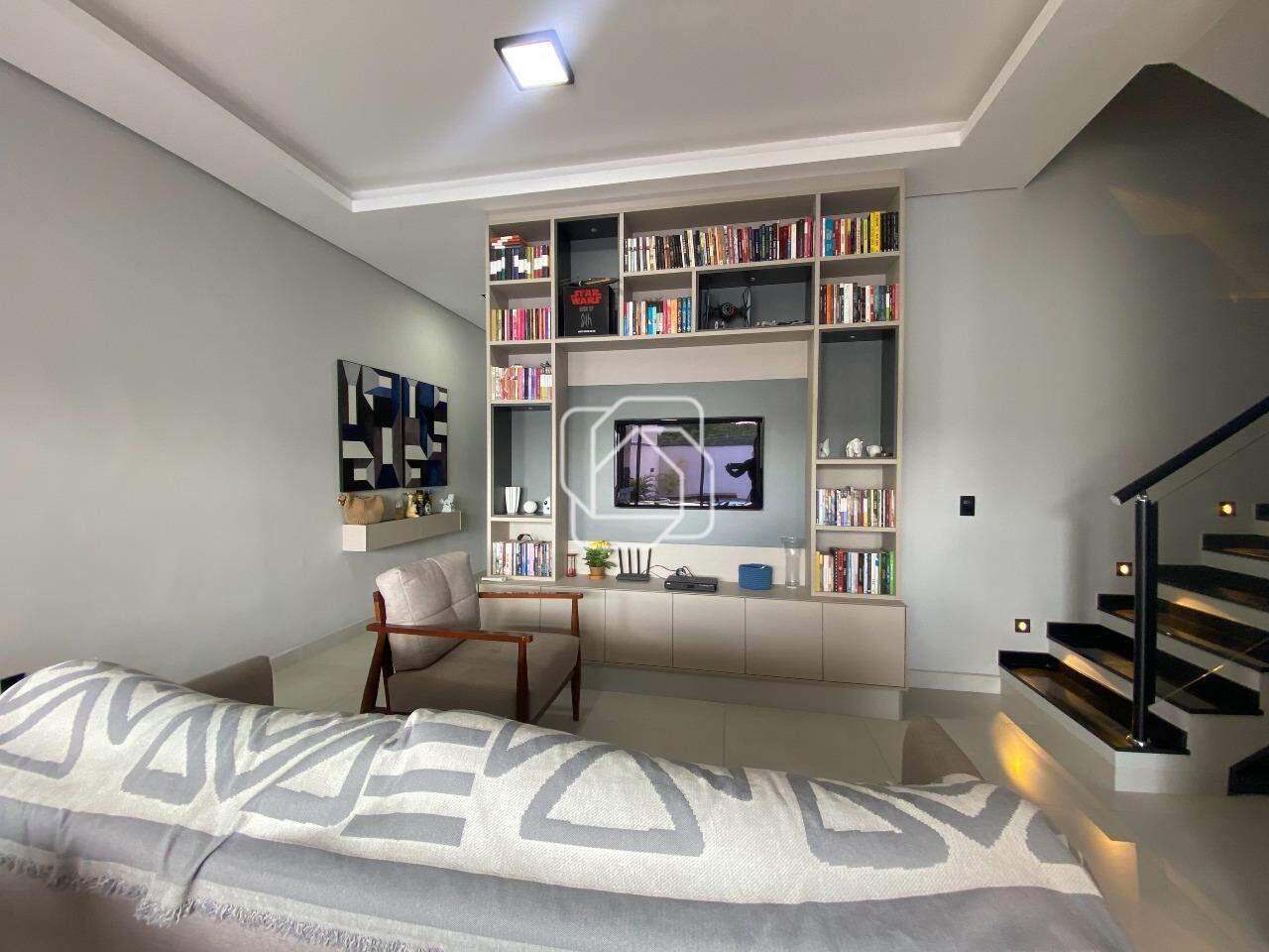 Casa de Condomínio para aluguel em Indaiatuba - SP - Loteamento Park Gran Reserve: Sala de estar