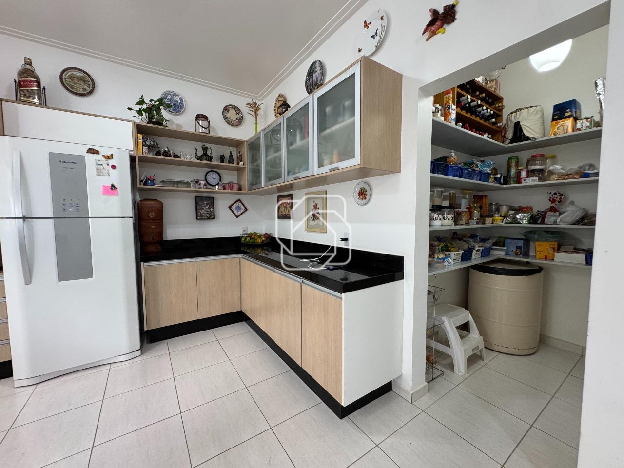 Casa de Condomínio à venda em Itu - SP - Condomínio Xapada Parque Ytu: Cozinha