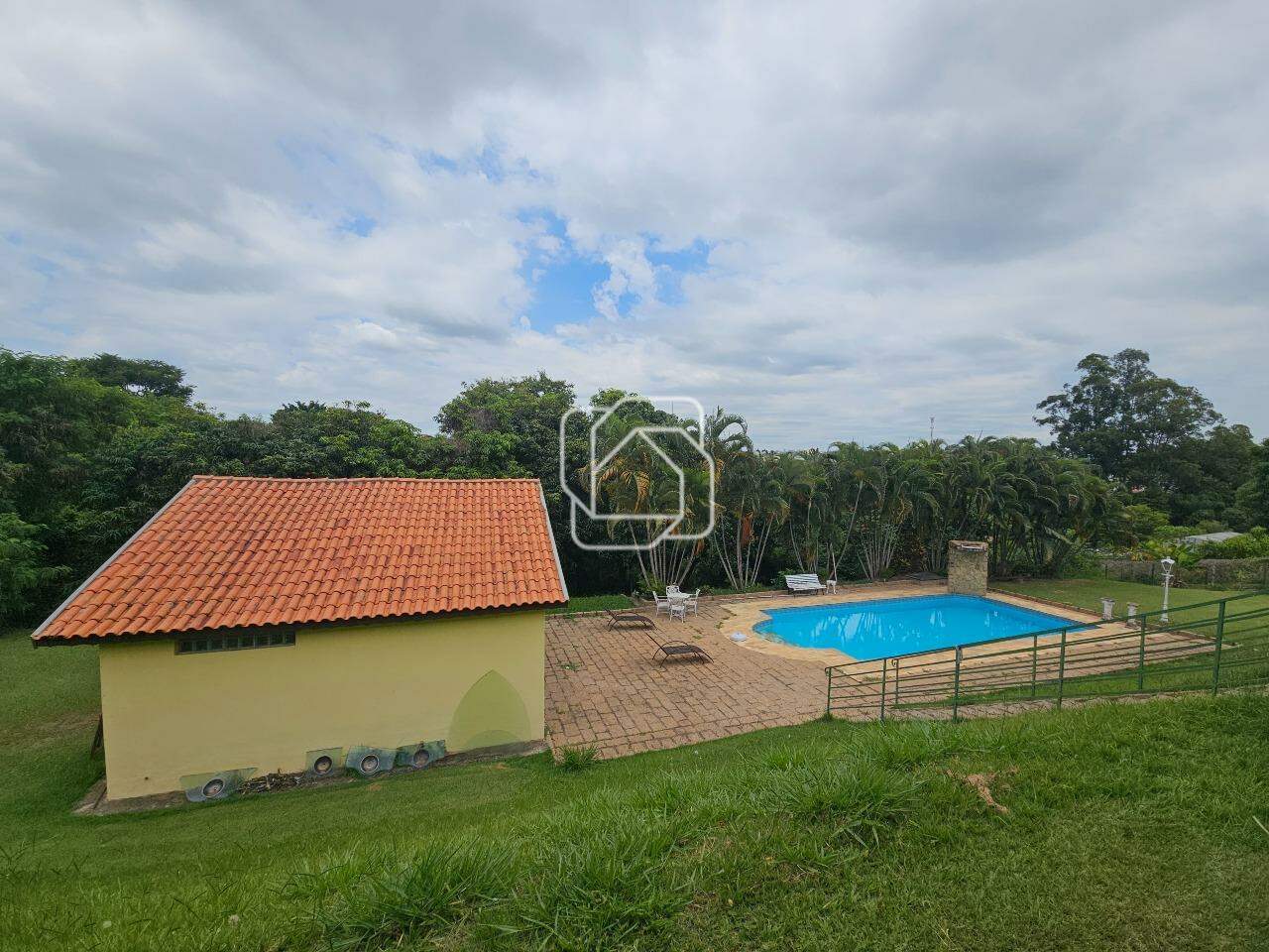 Casa de Condomínio à venda em Indaiatuba - SP - Lagos de Shanadu: Área externa