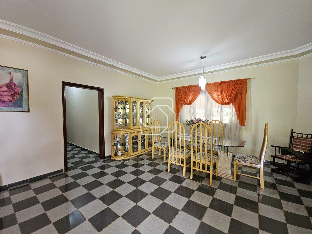 Casa de Condomínio à venda em Indaiatuba - SP - Lagos de Shanadu: Sala de jantar