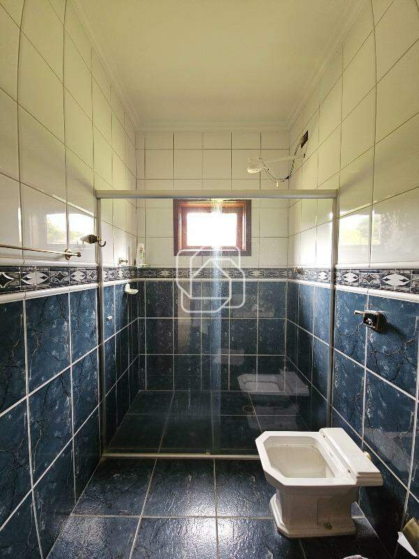 Casa de Condomínio à venda em Indaiatuba - SP - Lagos de Shanadu: Banheiro