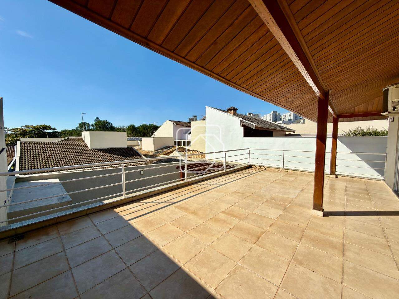 Casa de Condomínio à venda em Itu - SP - Portal da Vila Rica : Área externa - piso superior