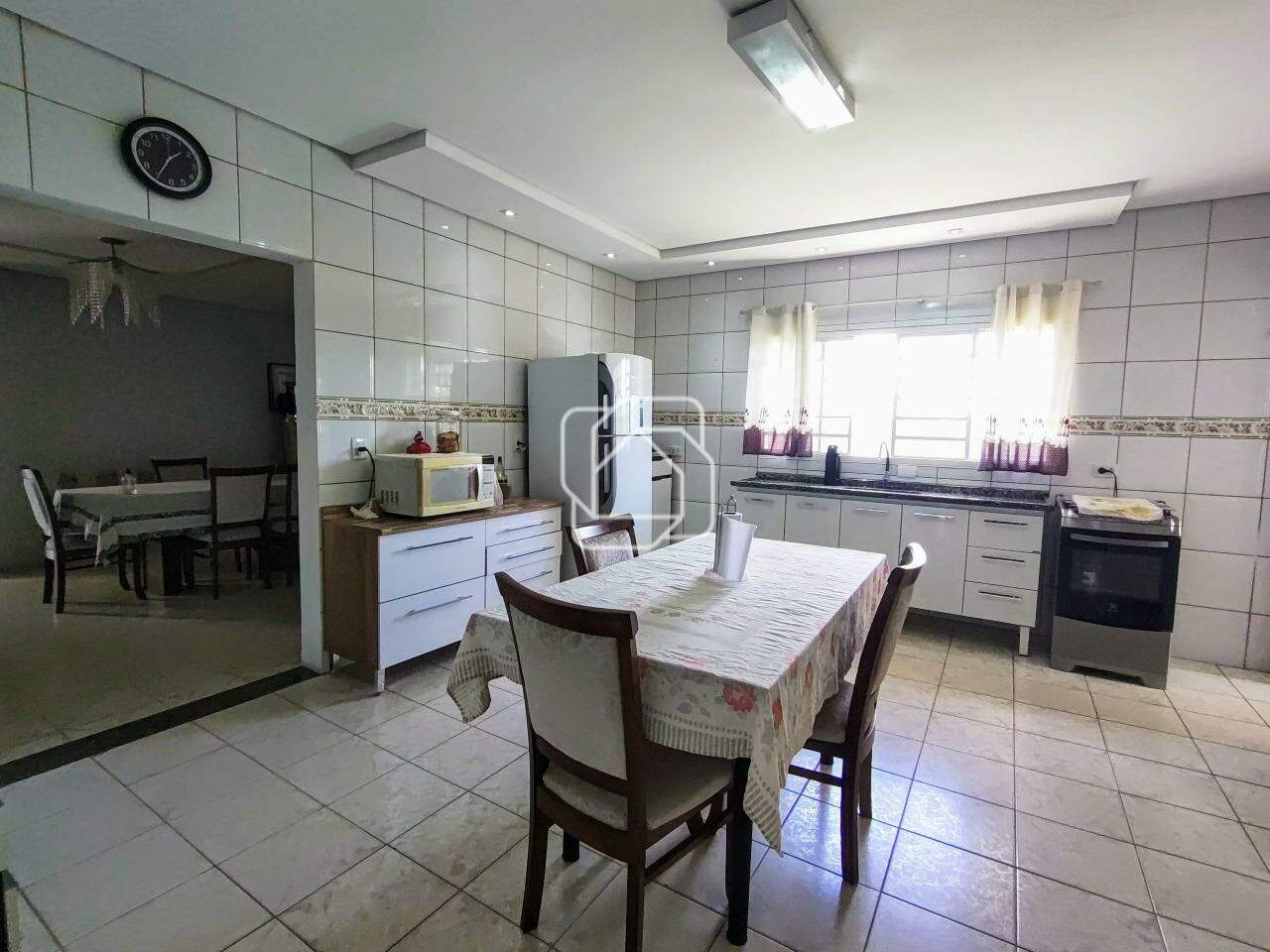 Casa de Condomínio à venda em Itu - SP - Portal da Vila Rica : Cozinha