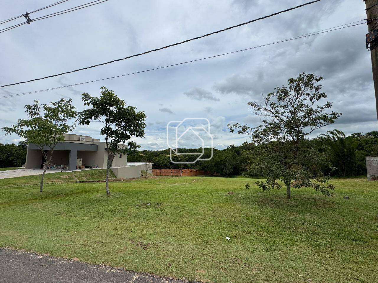 Terreno à venda em Salto - SP - Terras de Mont Serrat: 