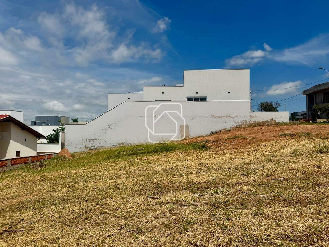 Terreno à venda em Salto - SP - Residencial Lagos D’Icaraí: 