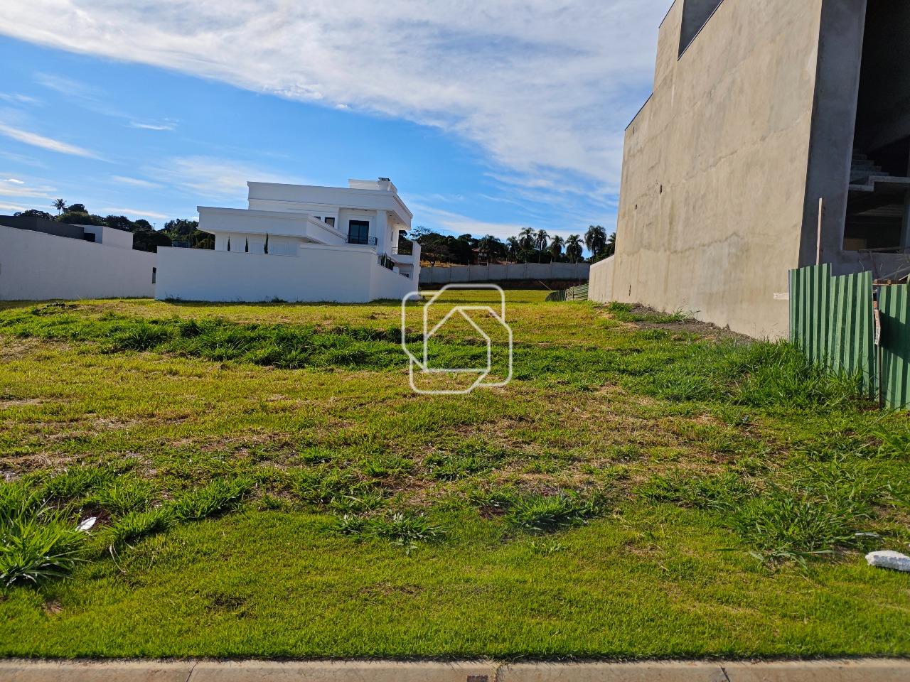 Terreno à venda em Indaiatuba - SP - Jardim Villa Sapezal: Visão geral do terreno