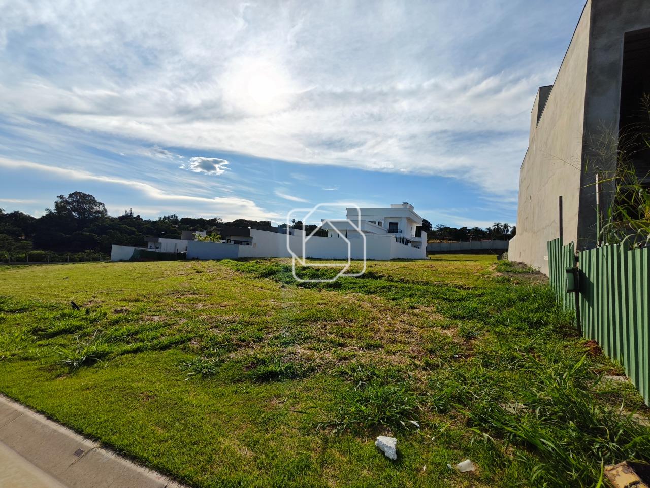 Terreno à venda em Indaiatuba - SP - Jardim Villa Sapezal: Visão geral do terreno