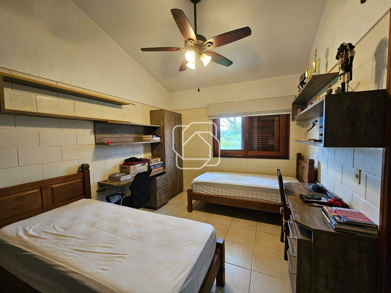 Casa de Condomínio à venda em Indaiatuba - SP - Recanto das Flores: Dormitório