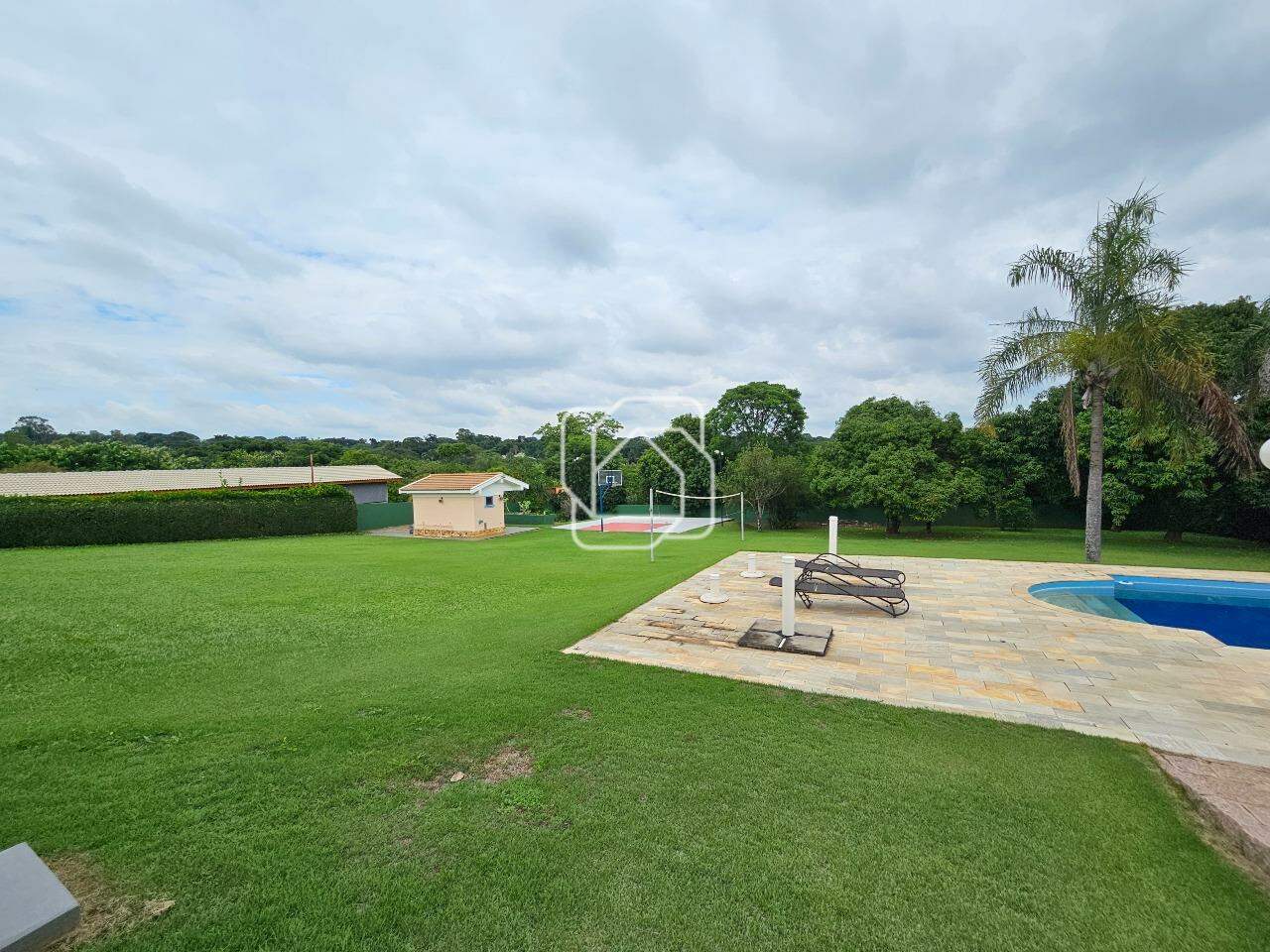 Casa de Condomínio à venda em Indaiatuba - SP - Recanto das Flores: Área externa