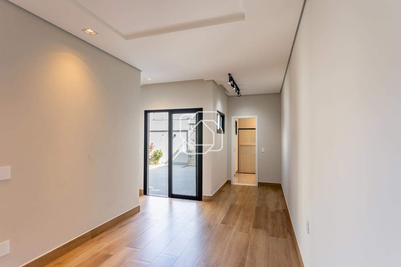 Casa de Condomínio à venda em Salto - SP - Residencial Lagos D’Icaraí: Dormitório