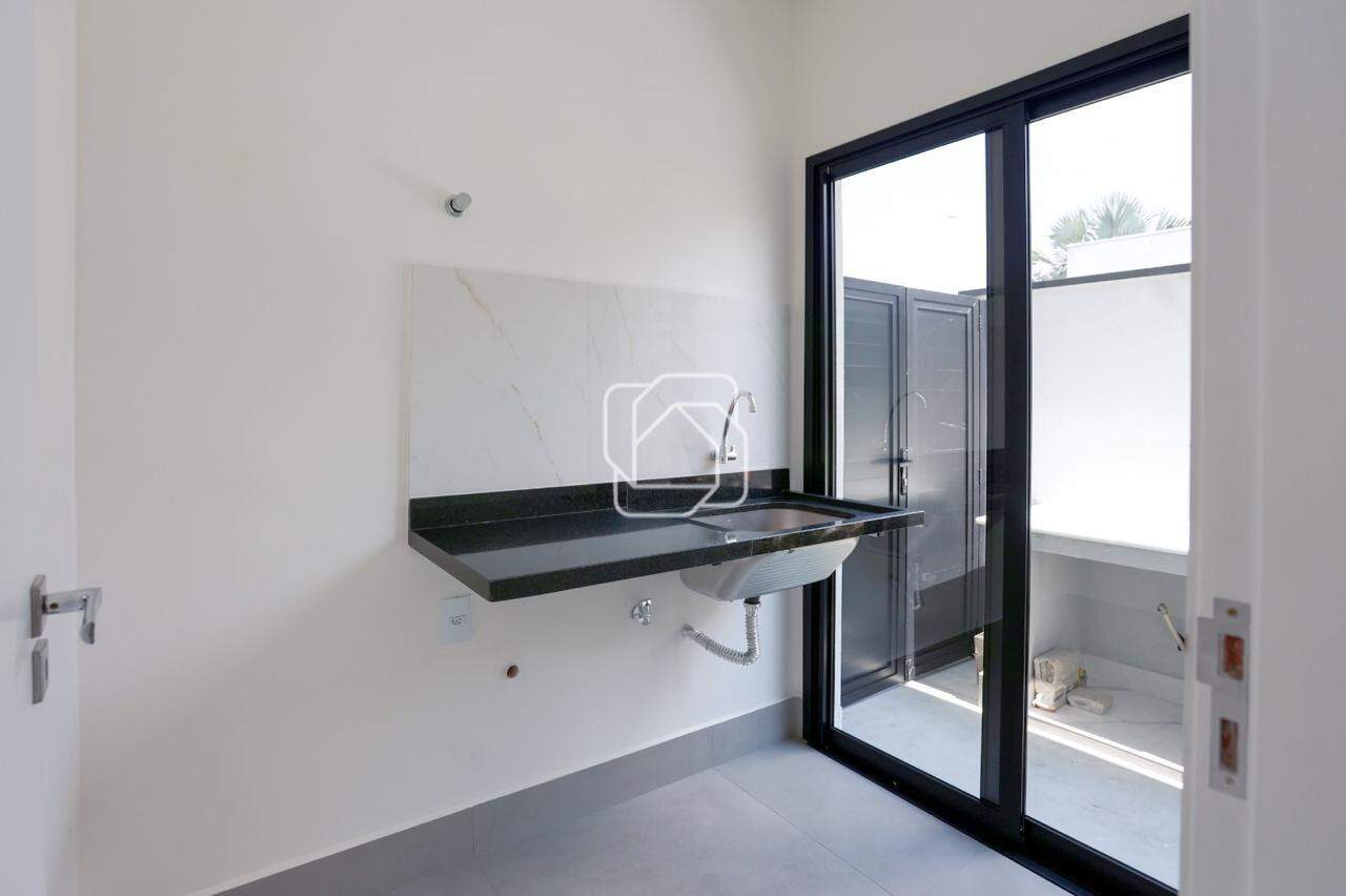 Casa de Condomínio à venda em Salto - SP - Residencial Lagos D’Icaraí: Lavanderia