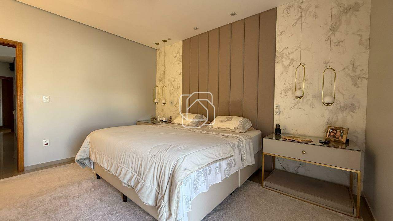 Casa de Condomínio à venda em Indaiatuba - SP - Jardim Residencial Maria Dulce: Dormitório
