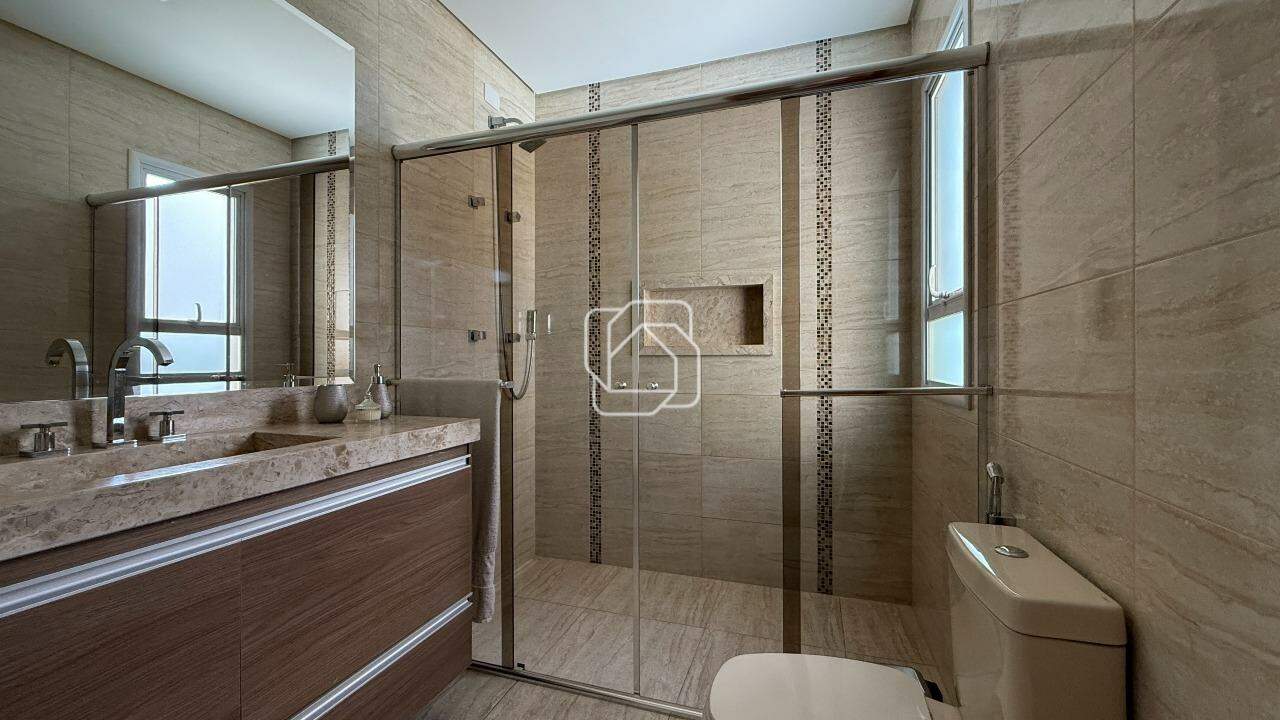 Casa de Condomínio à venda em Indaiatuba - SP - Jardim Residencial Maria Dulce: Banheiro