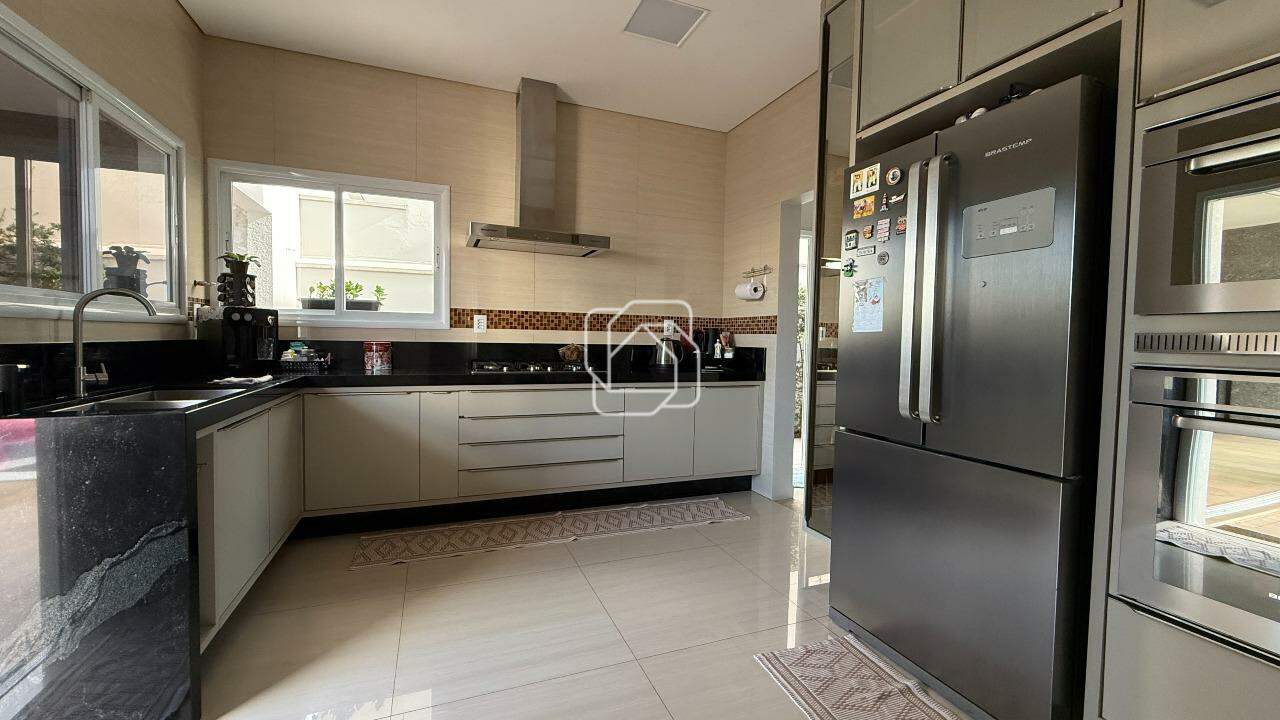 Casa de Condomínio à venda em Indaiatuba - SP - Jardim Residencial Maria Dulce: Cozinha