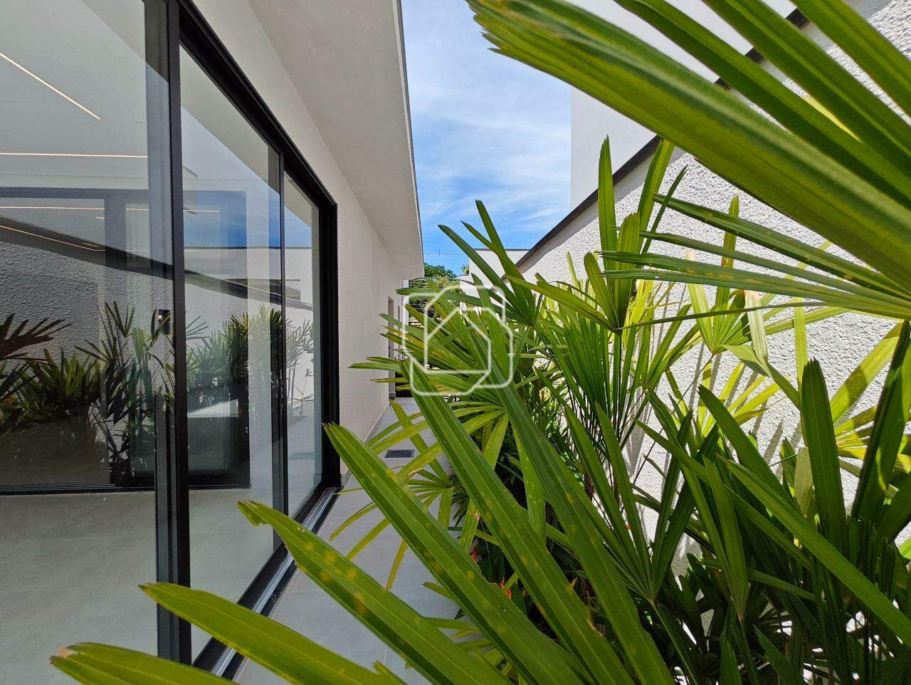 Casa de Condomínio à venda em Indaiatuba - SP - Jardim Maison Du Parc: Corredor