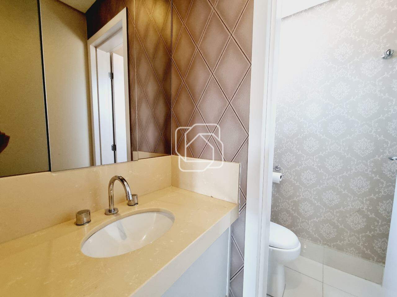 Apartamento para aluguel em Indaiatuba - SP - Edifício Imagine: Banheiro