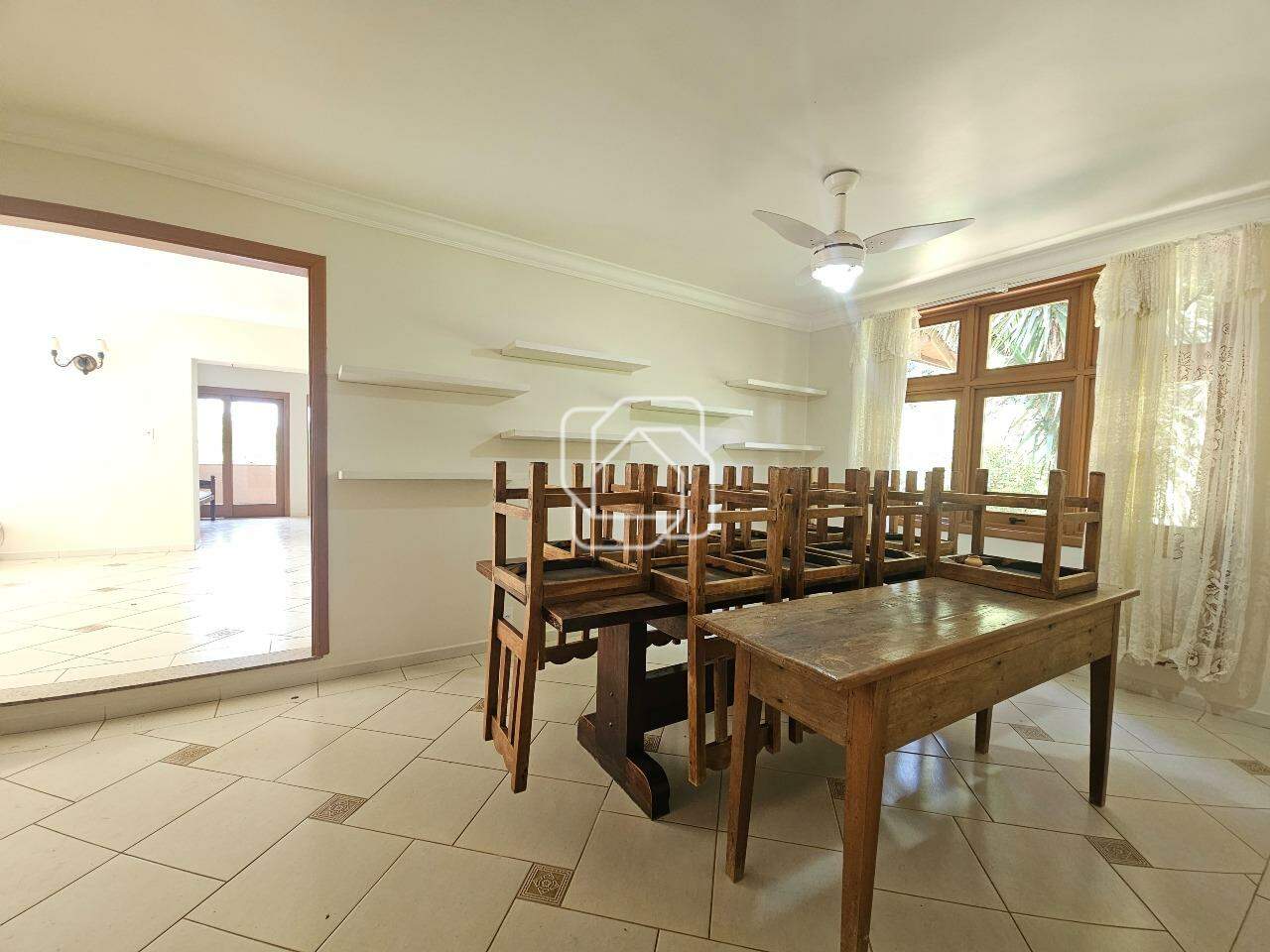 Casa de Condomínio à venda em Indaiatuba - SP - Colinas do Mosteiro de Itaici: Sala de jantar