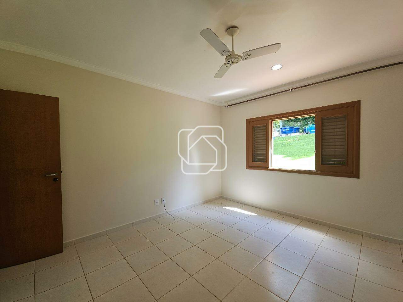Casa de Condomínio à venda em Indaiatuba - SP - Colinas do Mosteiro de Itaici: Dormitório