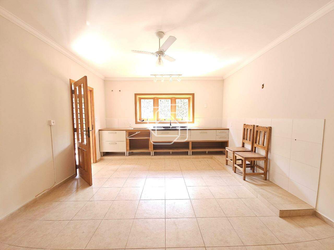 Casa de Condomínio à venda em Indaiatuba - SP - Colinas do Mosteiro de Itaici: Cozinha