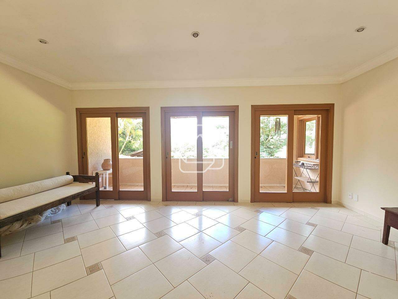 Casa de Condomínio à venda em Indaiatuba - SP - Colinas do Mosteiro de Itaici: Sala