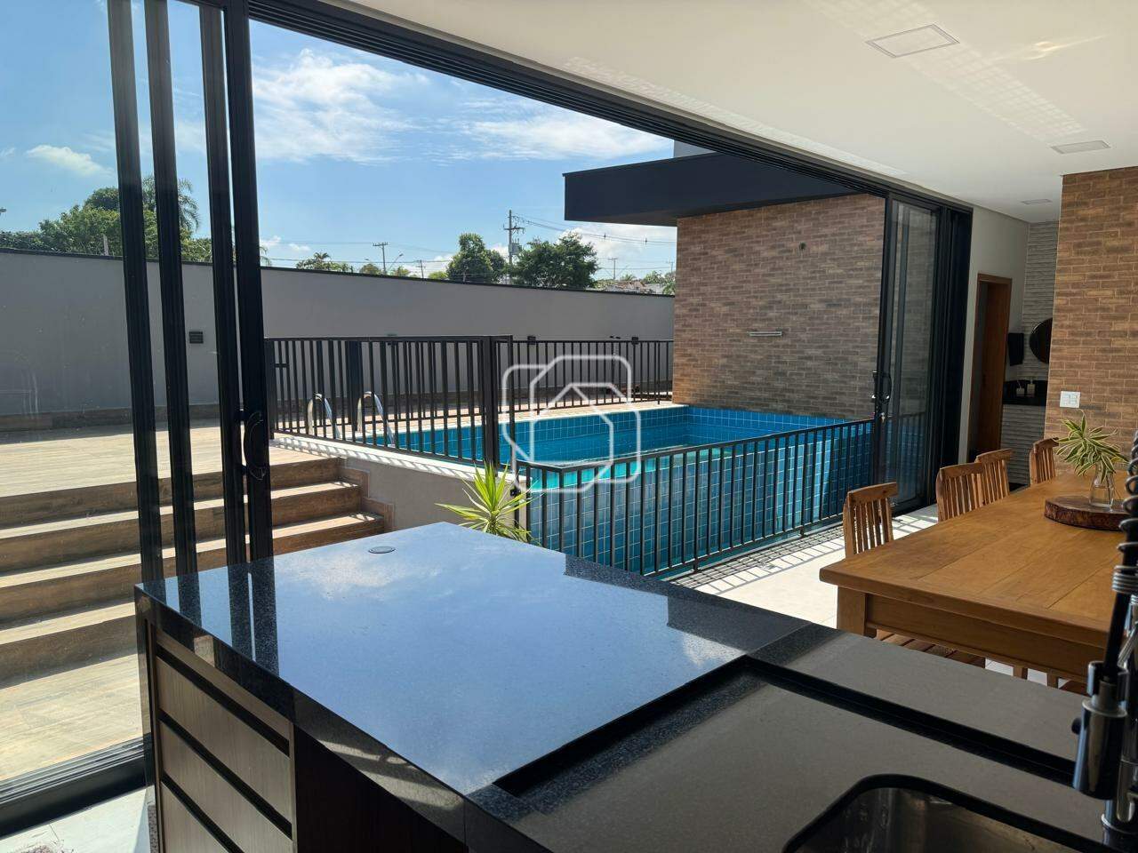 Casa de Condomínio à venda em Salto - SP - Portal dos Bandeirantes Salto: Área Gourmet