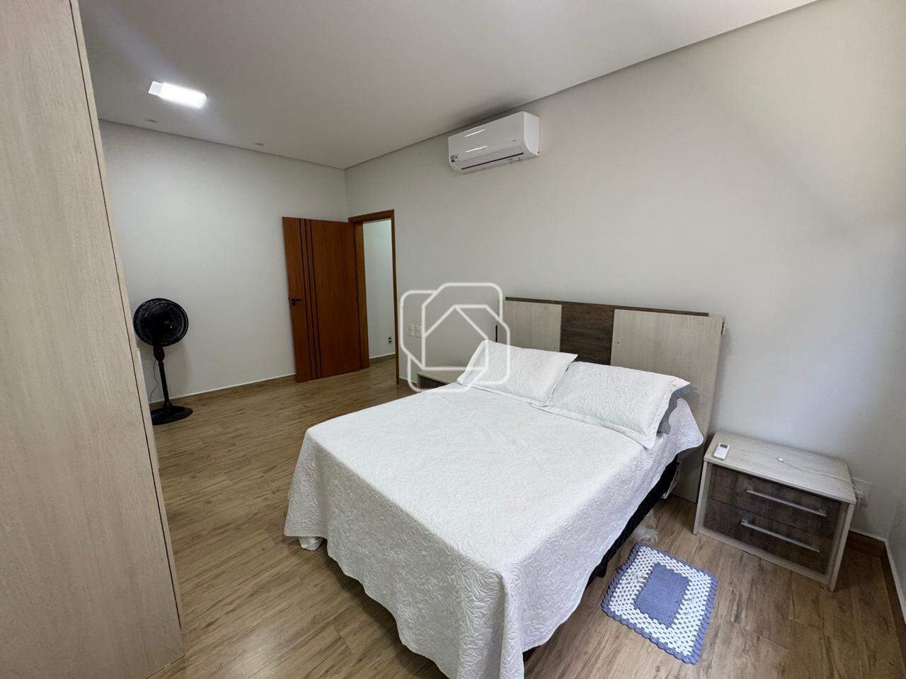 Casa de Condomínio à venda em Salto - SP - Portal dos Bandeirantes Salto: Dormitório
