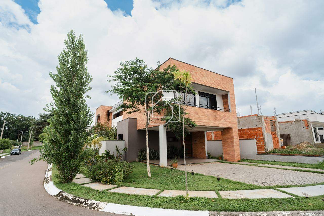 Casa de Condomínio à venda em Salto - SP - Mirante dos Ipês: Fachada