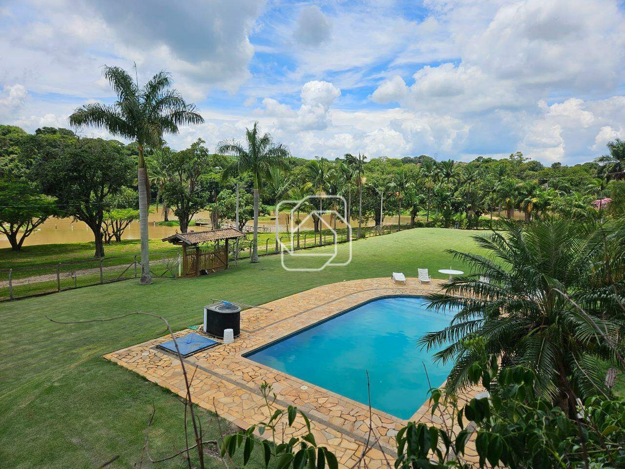 Casa de Condomínio à venda em Indaiatuba - SP - Parque da Grama: Área da piscina