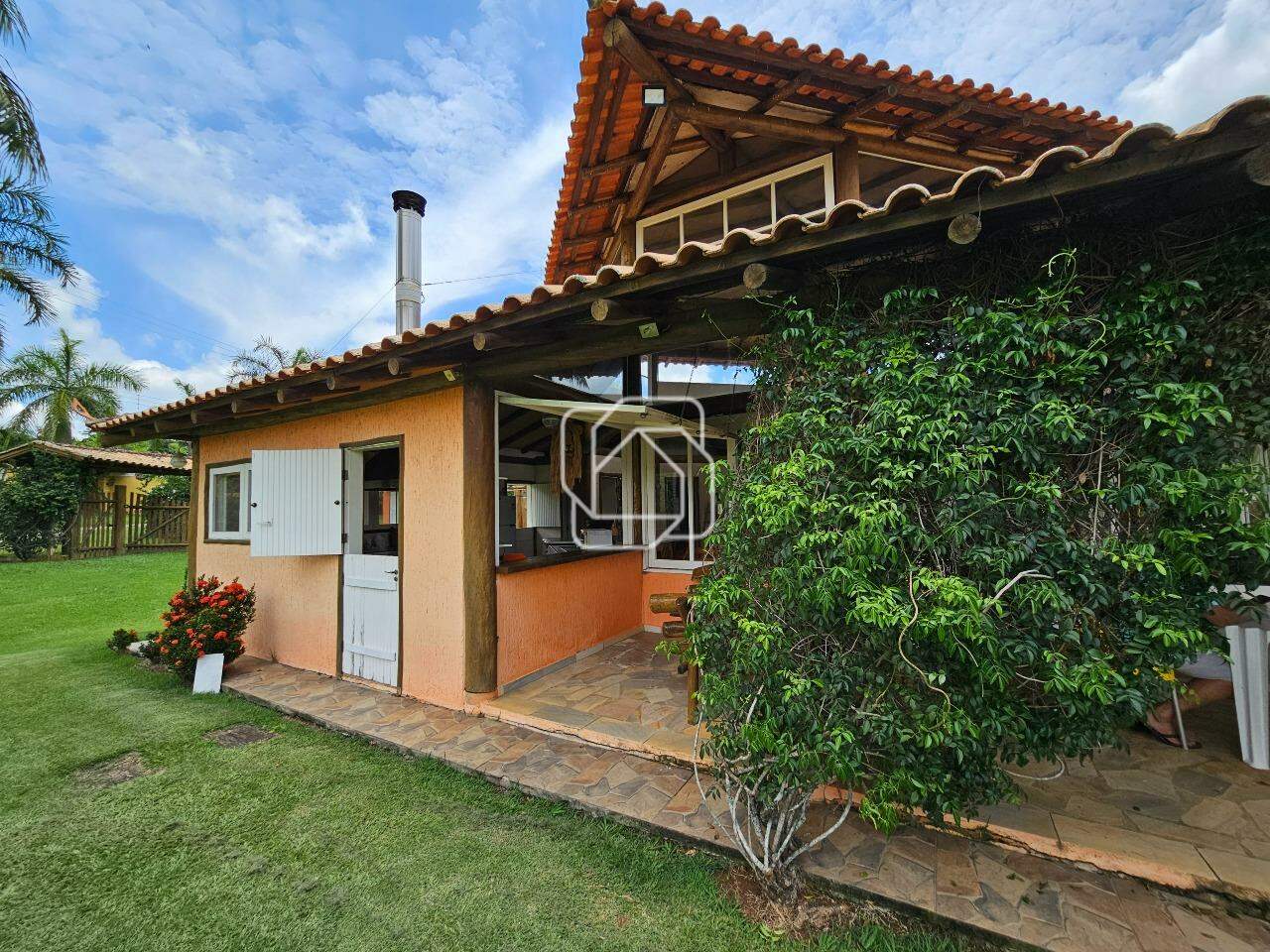 Casa de Condomínio à venda em Indaiatuba - SP - Parque da Grama: Área externa