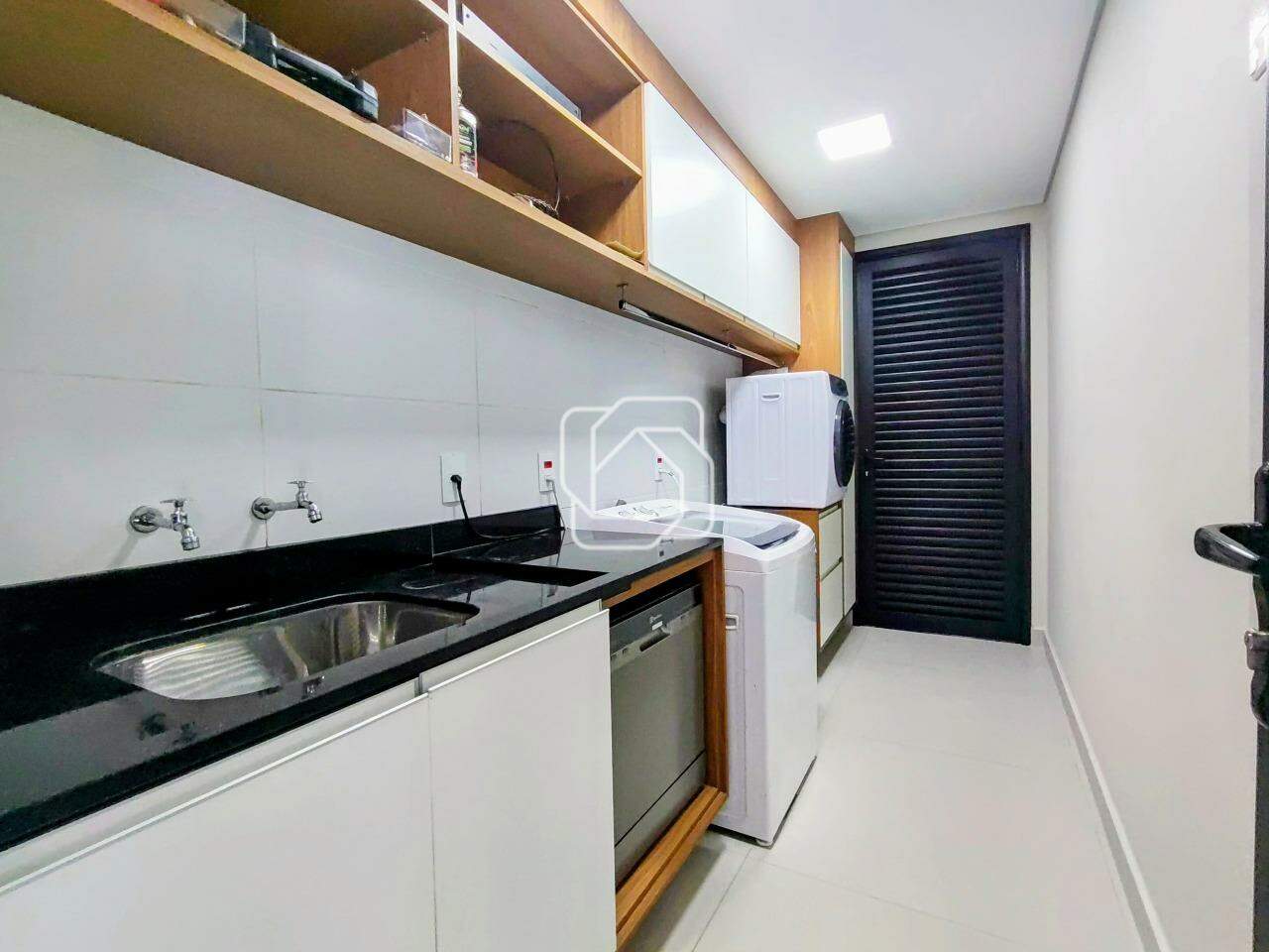 Casa de Condomínio à venda em Itu - SP - Condomínio Residencial Mont Blanc: Lavanderia