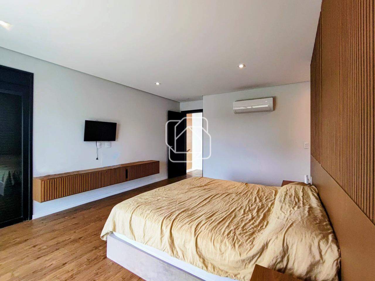 Casa de Condomínio à venda em Itu - SP - Condomínio Residencial Mont Blanc: Suíte Master