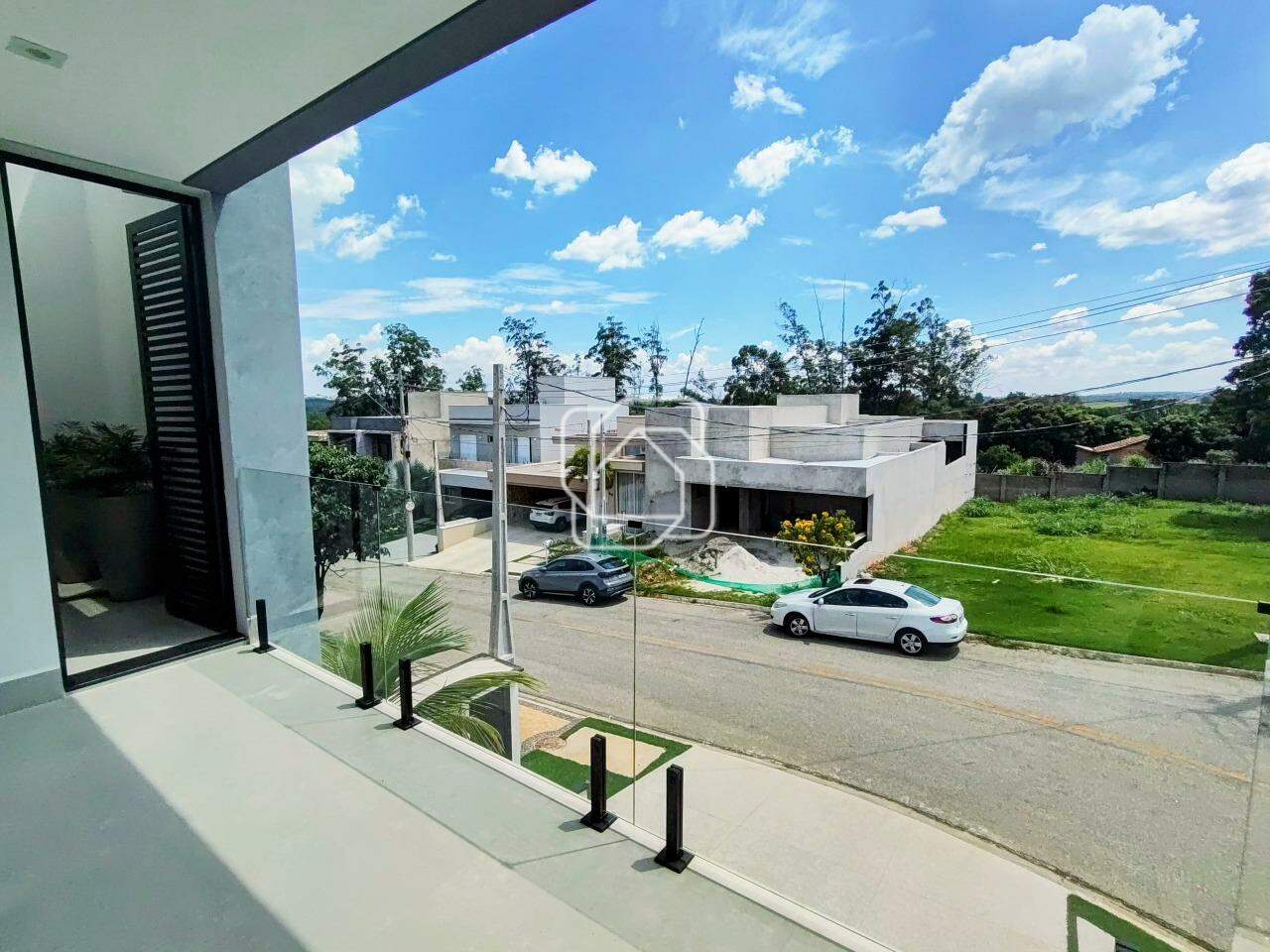Casa de Condomínio à venda em Itu - SP - Condomínio Residencial Mont Blanc: Varanda da suíte master