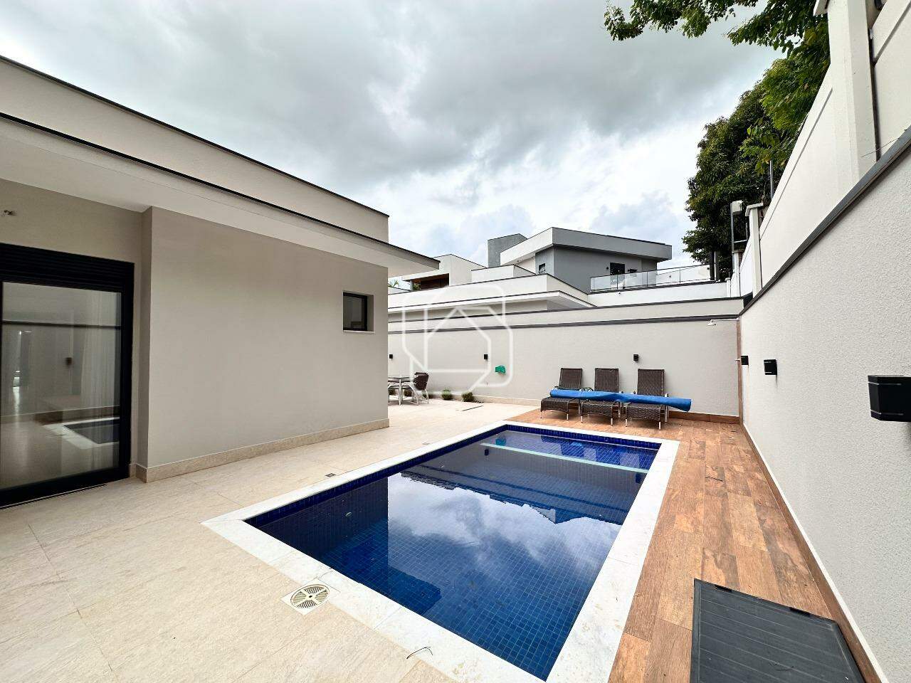Casa de Condomínio à venda em Indaiatuba - SP - Residencial Duas Marias: Área da piscina