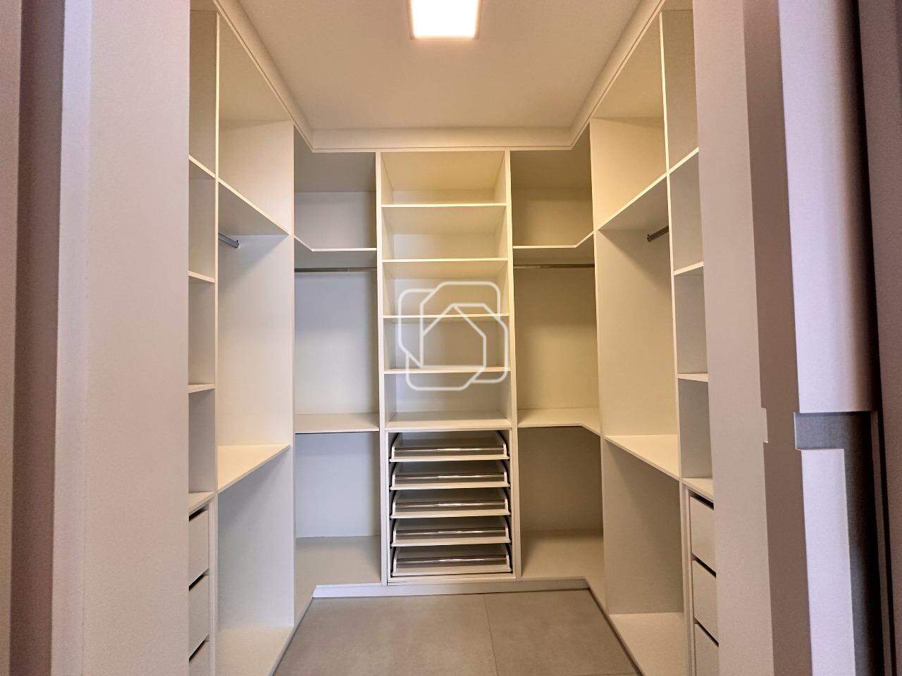 Casa de Condomínio à venda em Indaiatuba - SP - Residencial Duas Marias: Closet 