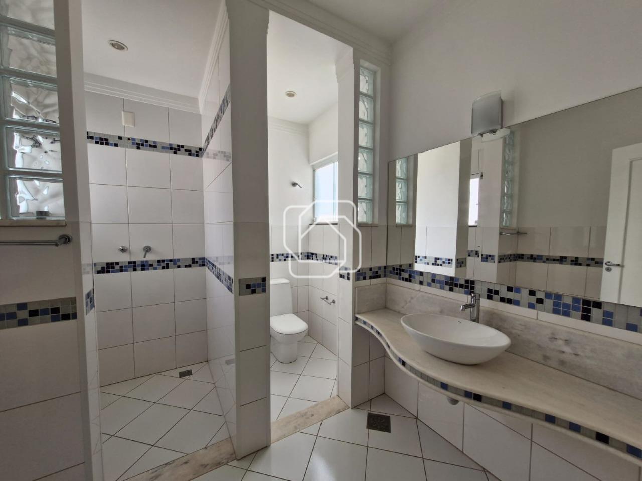 Casa de Condomínio à venda em Indaiatuba - SP - Jardim Residencial Santa Clara: Banheiro